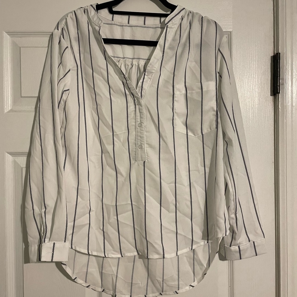 Light weight white patterned shirt